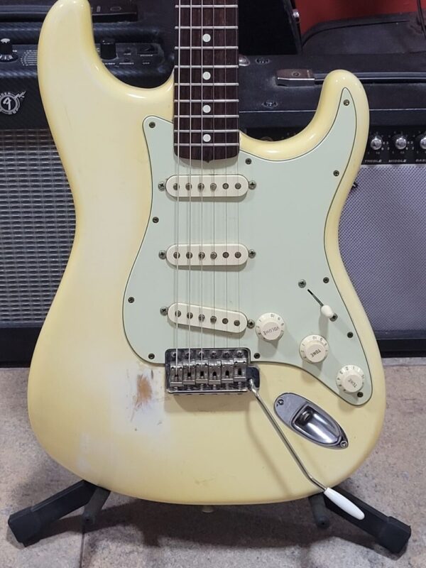 Guitarra Fender American Vintage 62 - Imagem 2