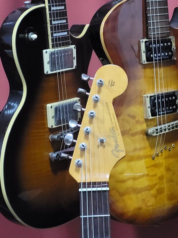 Guitarra Fender American Vintage 62 - Imagem 4