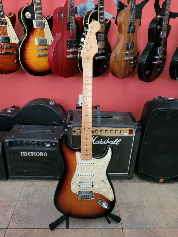 Guitarra Fender Stratocaster Lone Star Usa