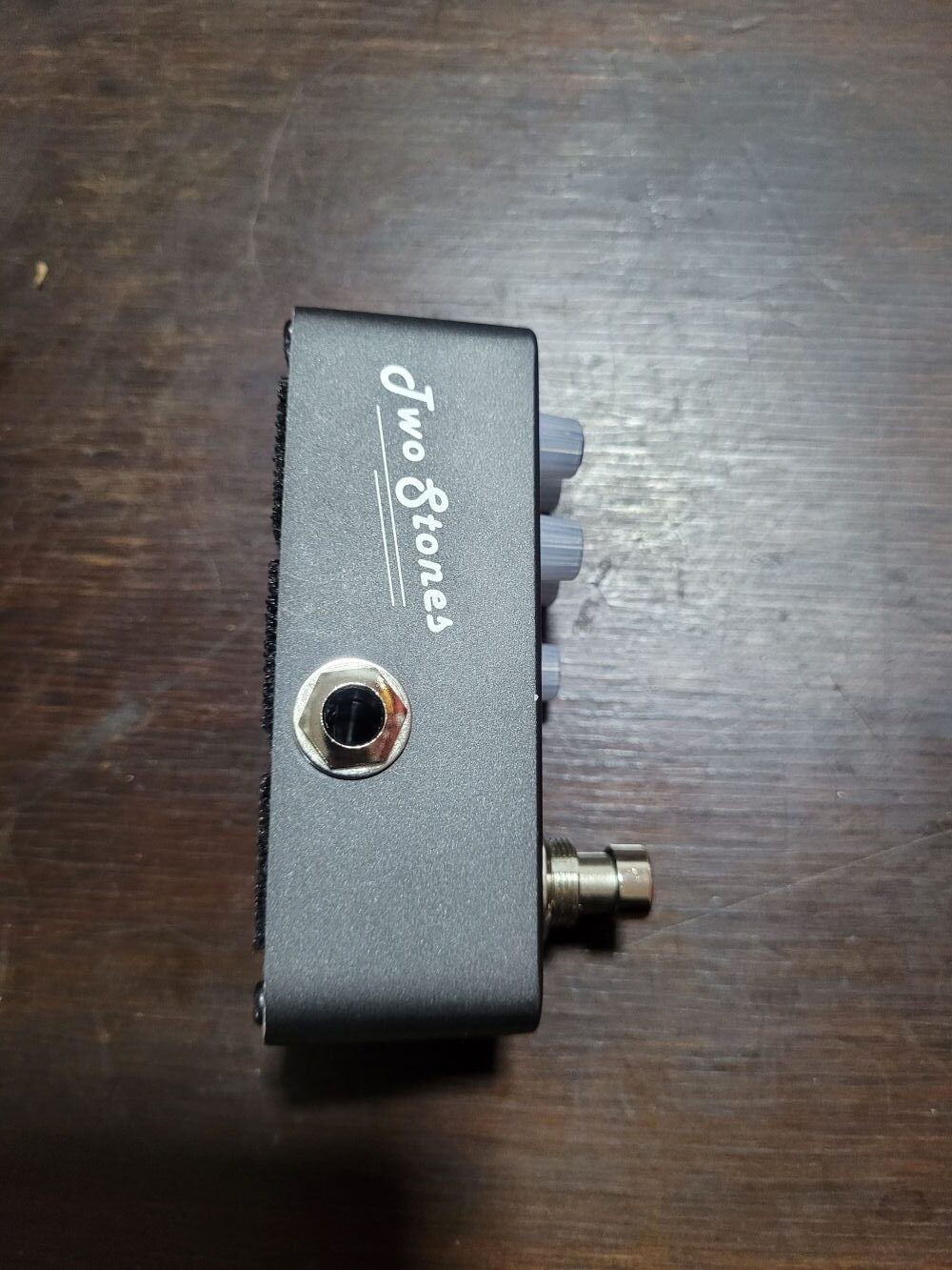 Pedal Pre Amplificador Mooer Two Stones M010 - Imagem 4