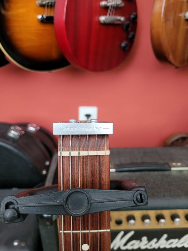 Guitarra Traveler Pro Series - Imagem 3