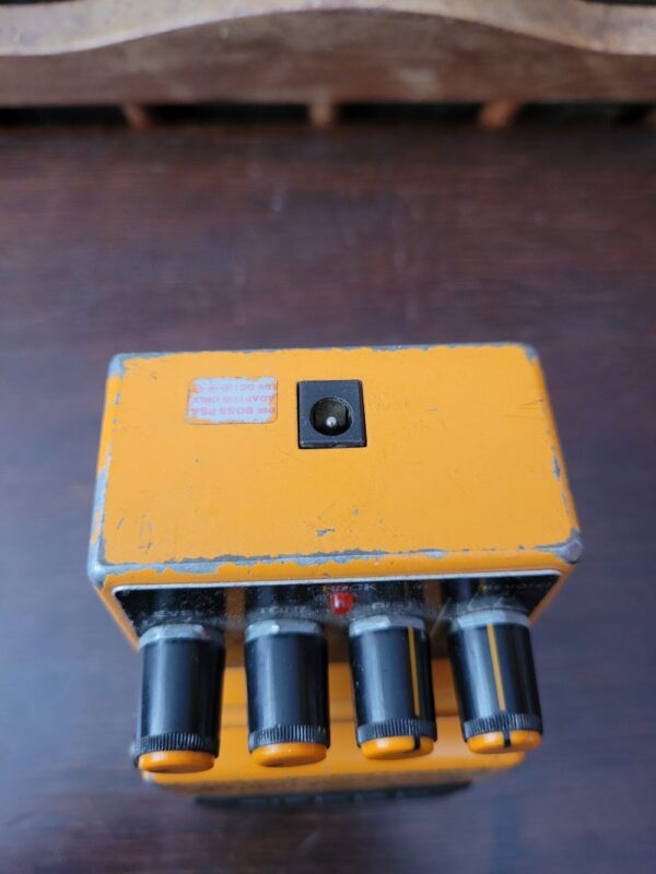 Boss Turbo Distortion DS2 - Imagem 5