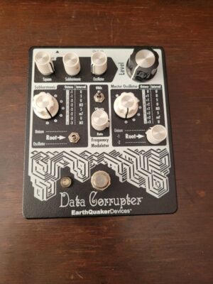 Pedal Earthquaker Devices Data Corrupter