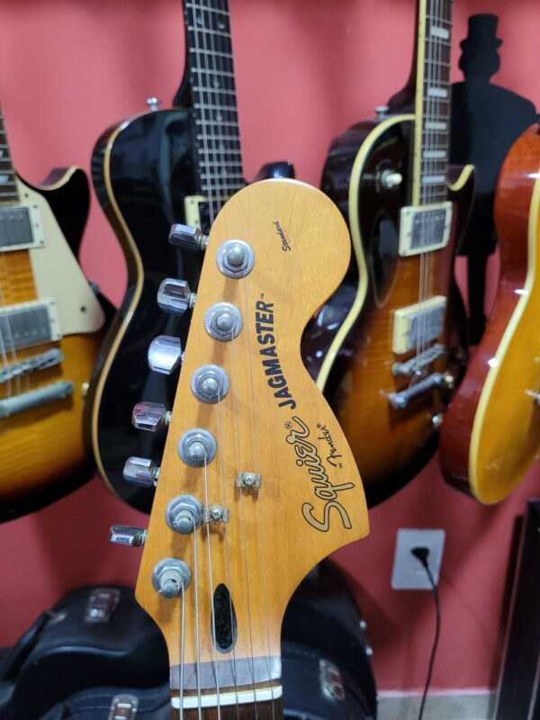 Guitarra Fender Squier Jagmaster Standard Series - Imagem 4