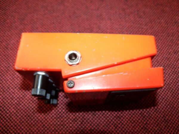 Boss Mega Distortion MD2 - Imagem 2