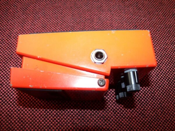 Boss Mega Distortion MD2 - Imagem 3