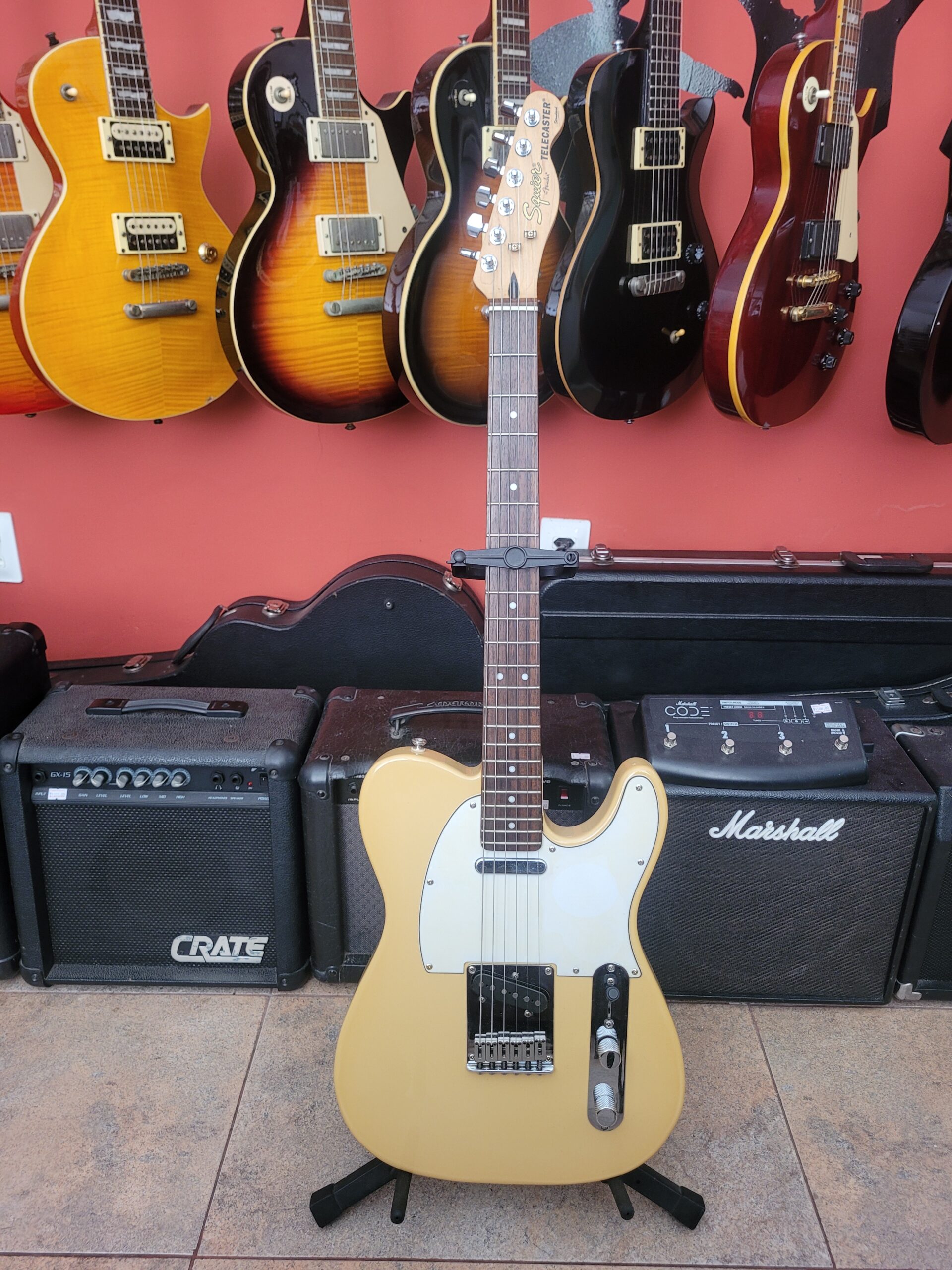Guitarra Fender Squier Telecaster Standard - Imagem 7