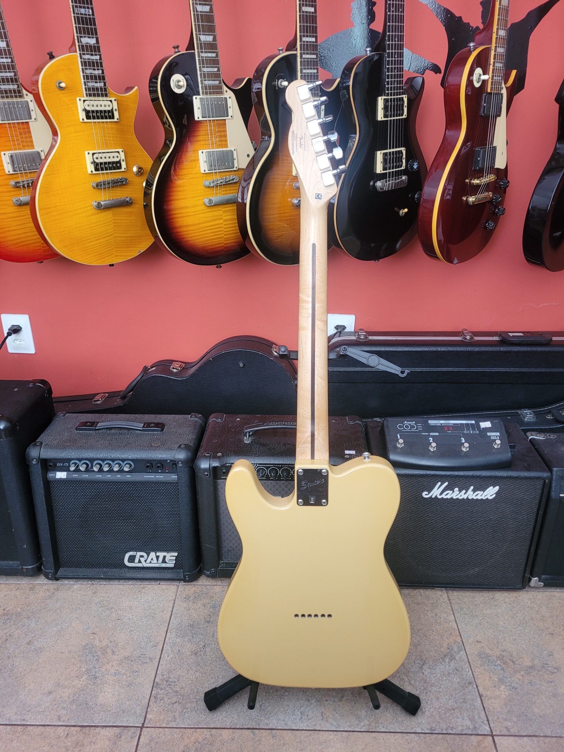 Guitarra Fender Squier Telecaster Standard - Imagem 6