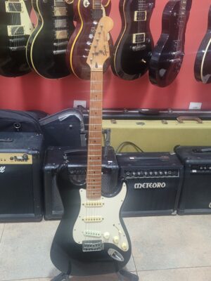 Guitarra Fender Squier Stratocaster Korea
