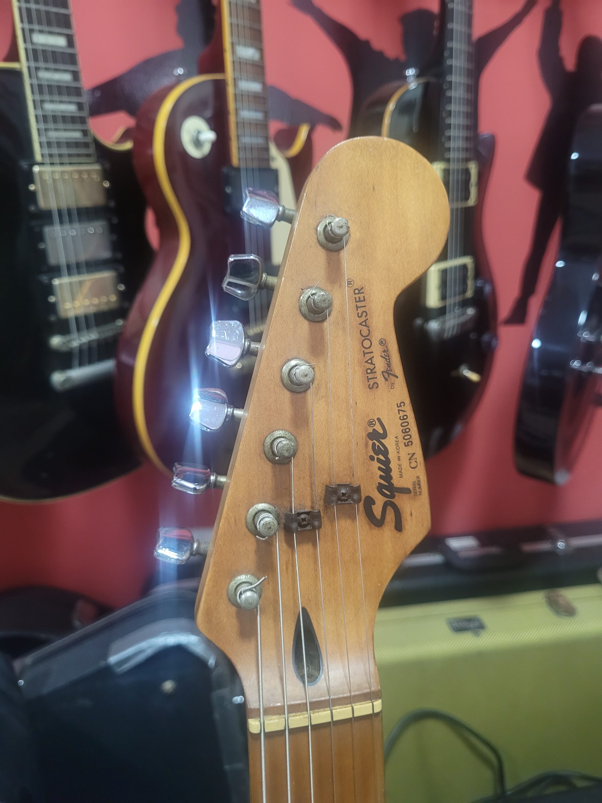 Guitarra Fender Squier Stratocaster Korea - Imagem 3