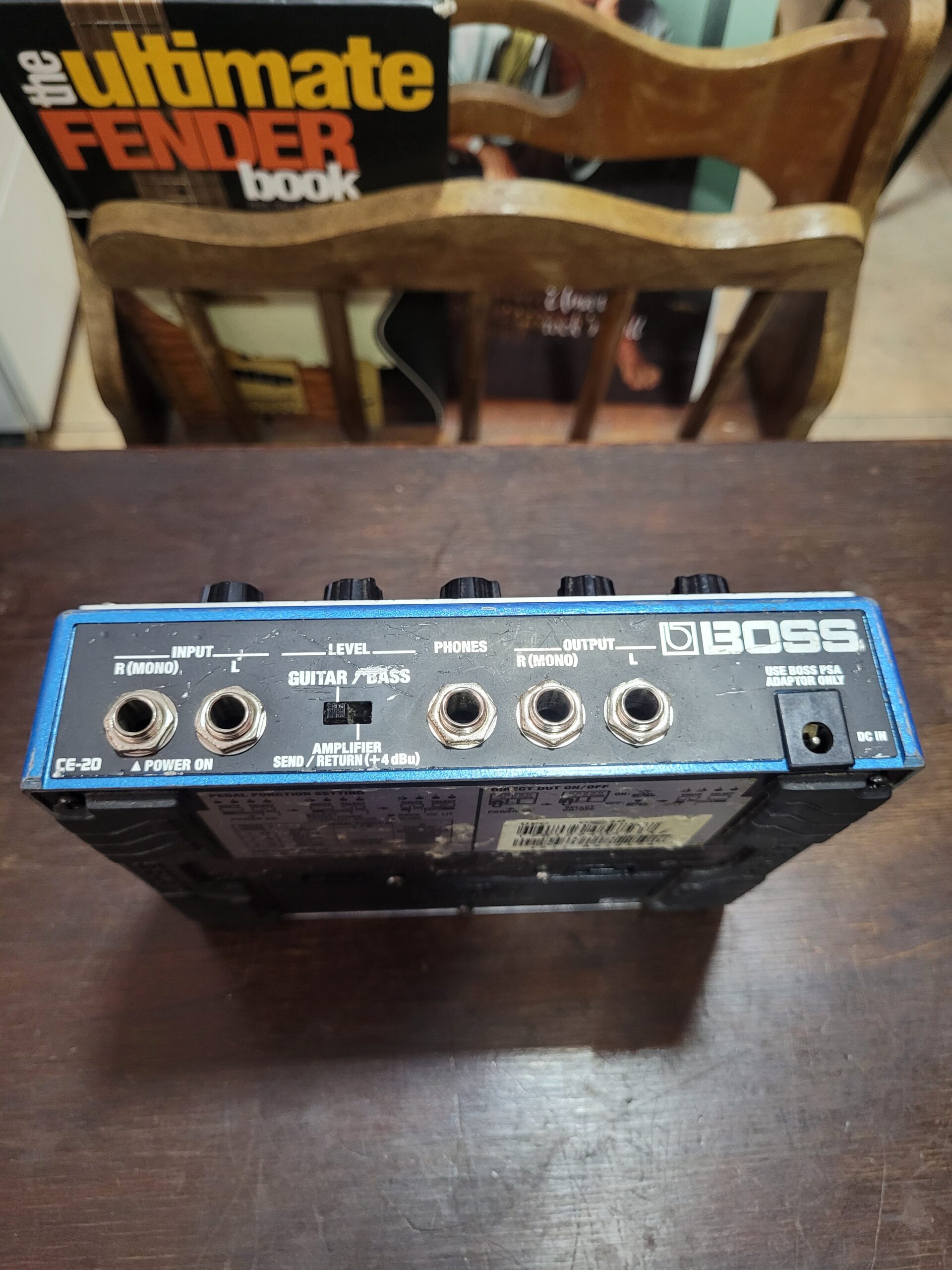 Pedal Boss Chorus Ensemble CE20 - Imagem 4