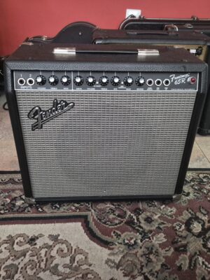 Amplificador Fender Frontman 65r